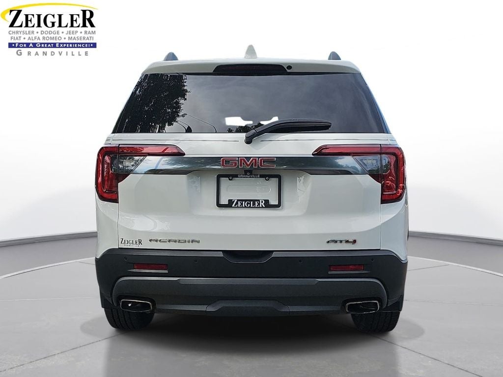 2020 GMC Acadia AT4