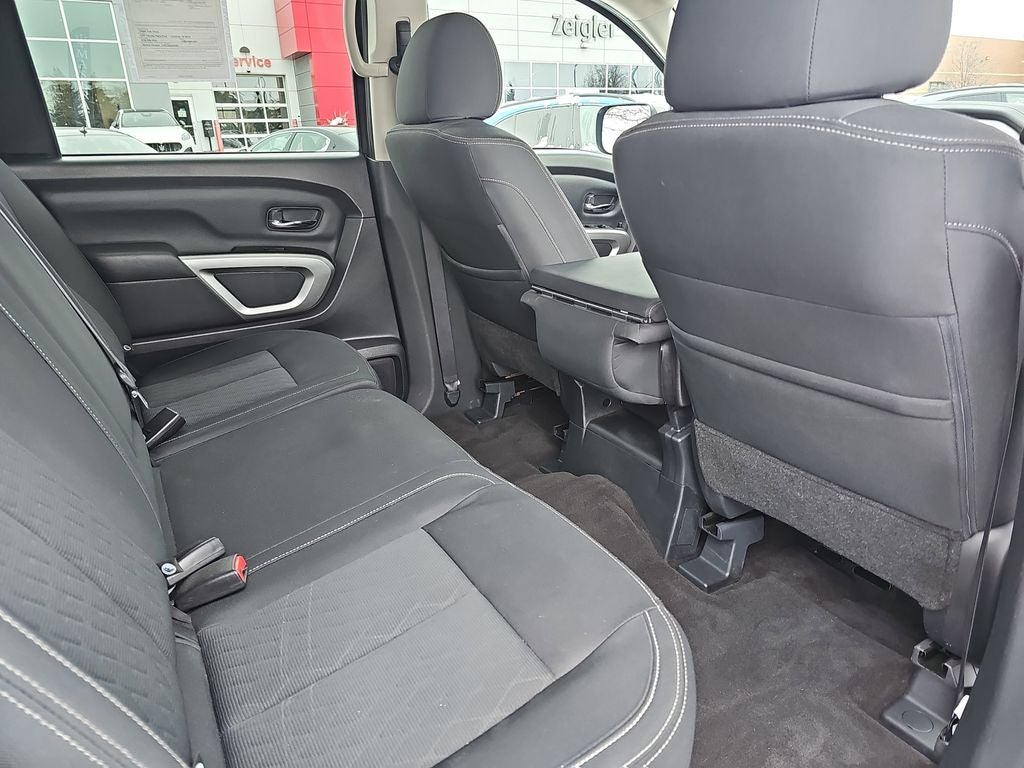 2018 Nissan Titan SV