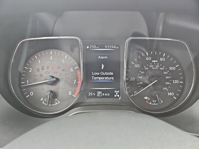 2018 Nissan Titan SV