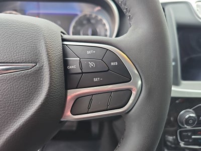 2023 Chrysler 300 Touring AWD