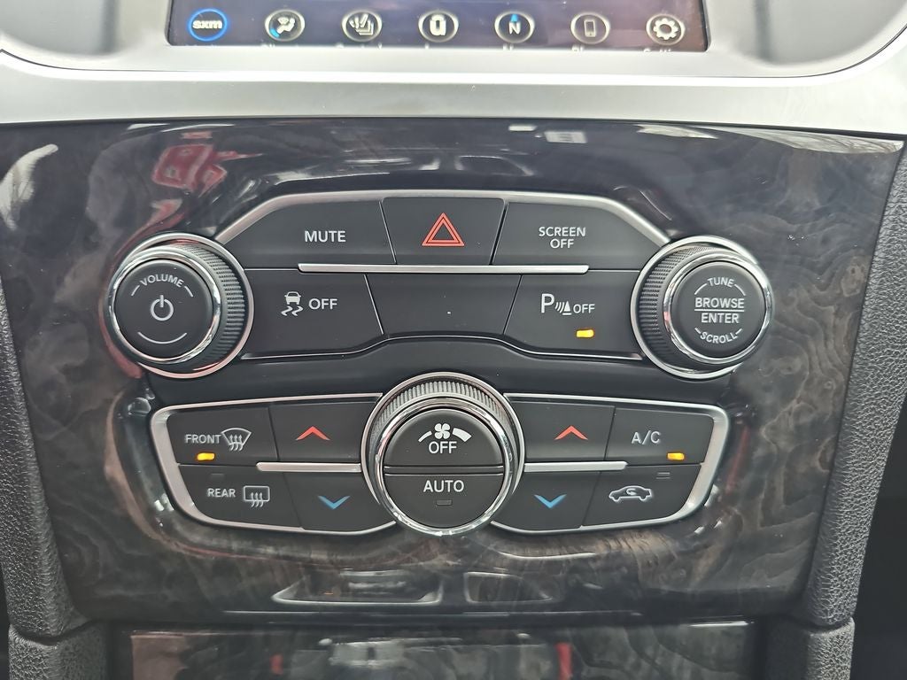 2023 Chrysler 300 Touring AWD