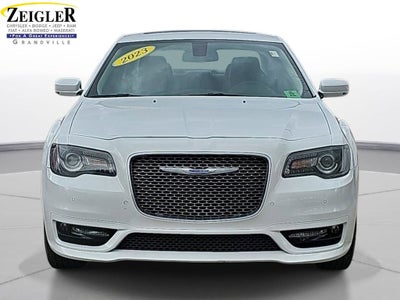 2023 Chrysler 300 Touring AWD