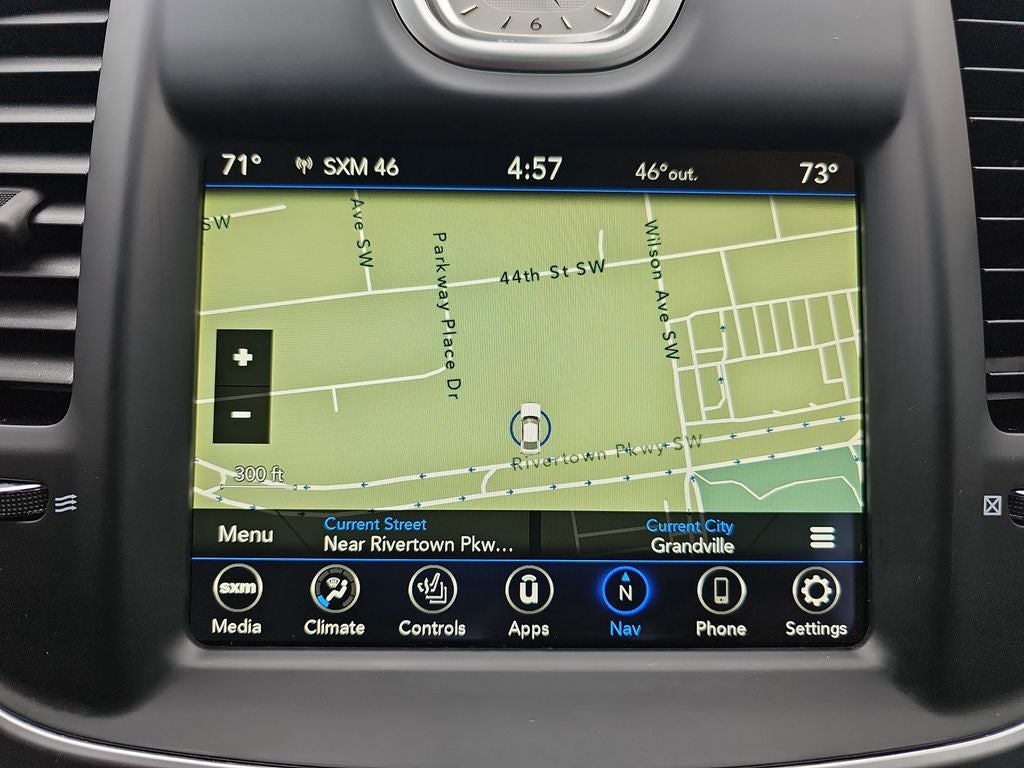 2023 Chrysler 300 Touring AWD