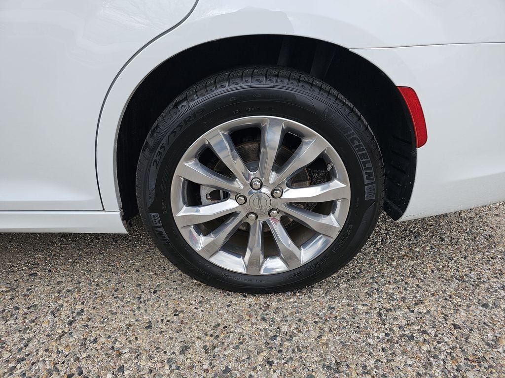 2023 Chrysler 300 Touring AWD