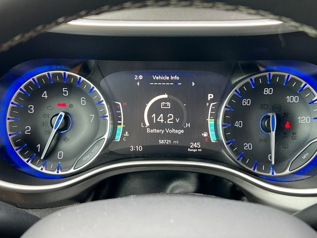 2024 Chrysler Pacifica Touring L