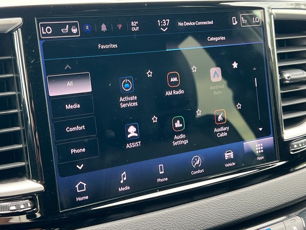 2025 Chrysler Pacifica Select
