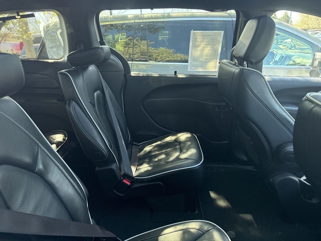 2025 Chrysler Pacifica Limited