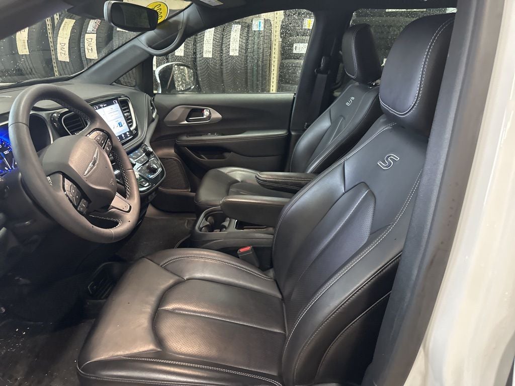 2023 Chrysler Pacifica Touring L AWD