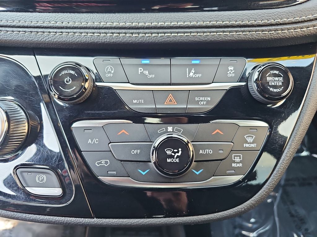 2023 Chrysler Pacifica Touring L AWD