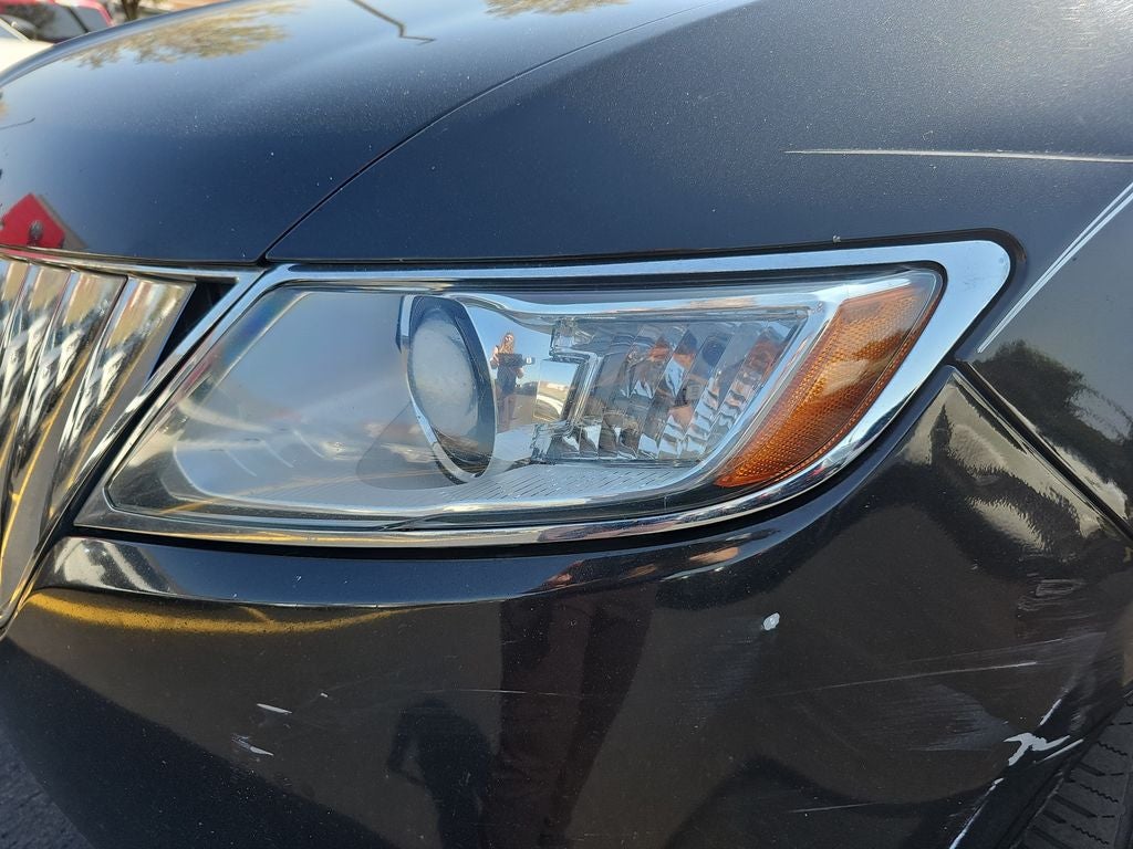 2013 Lincoln MKX Base