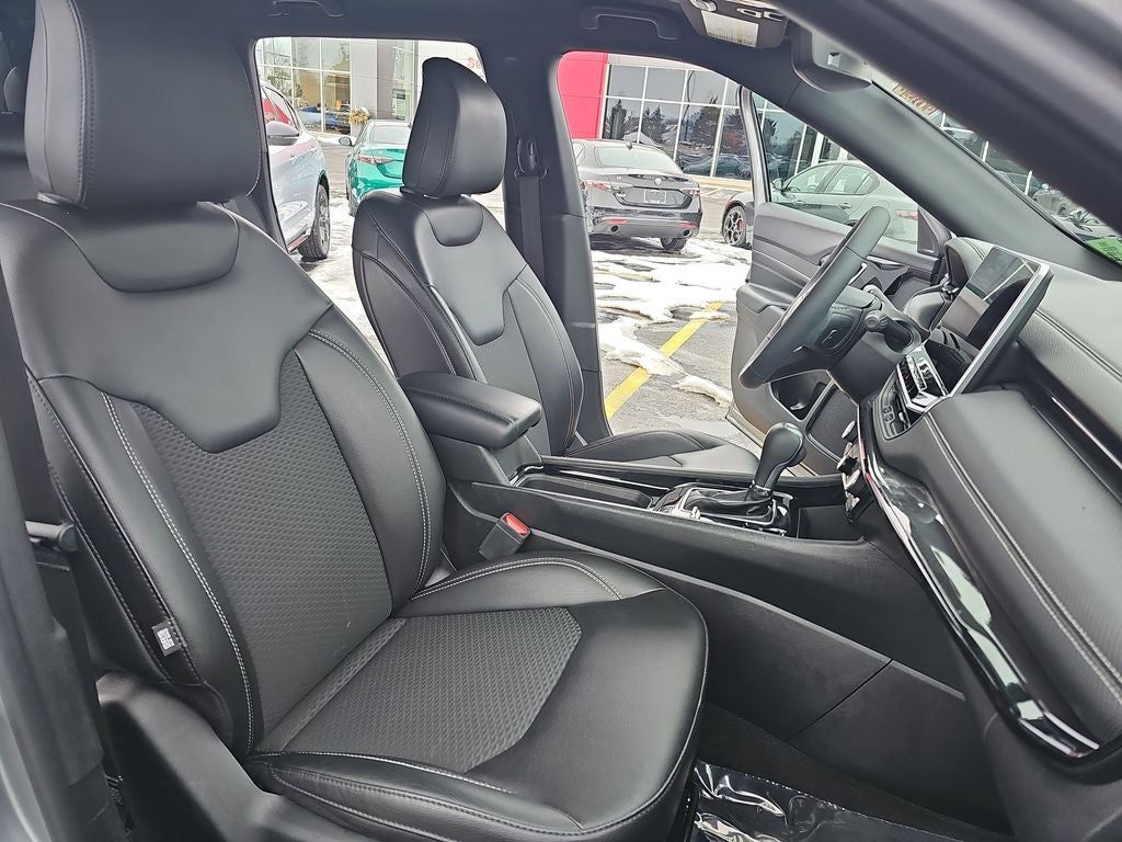 2023 Jeep Compass Altitude