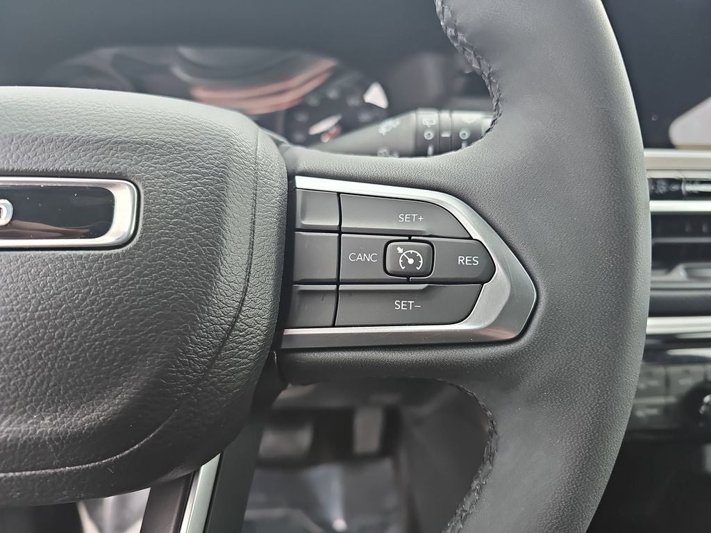 2023 Jeep Compass Altitude