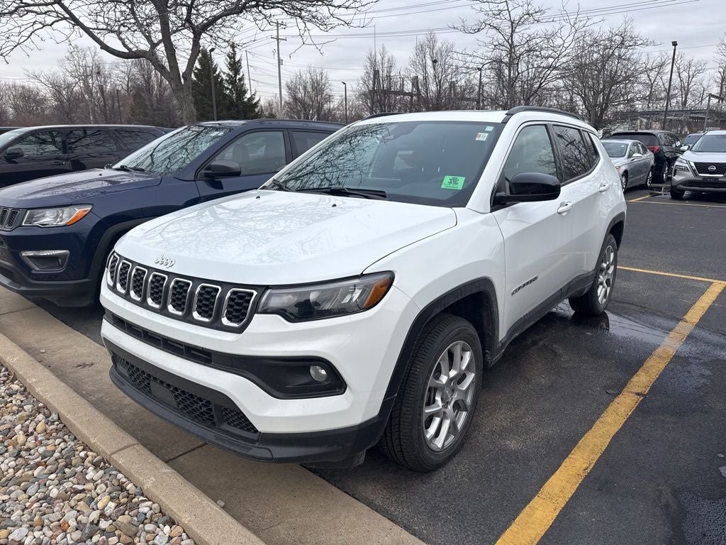 2024 Jeep Compass Latitude Lux