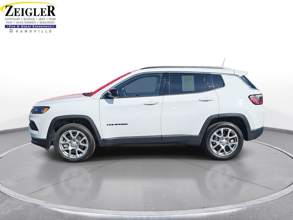 2024 Jeep Compass Latitude Lux
