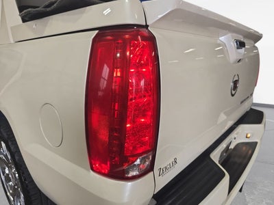 2008 Cadillac Escalade EXT Base