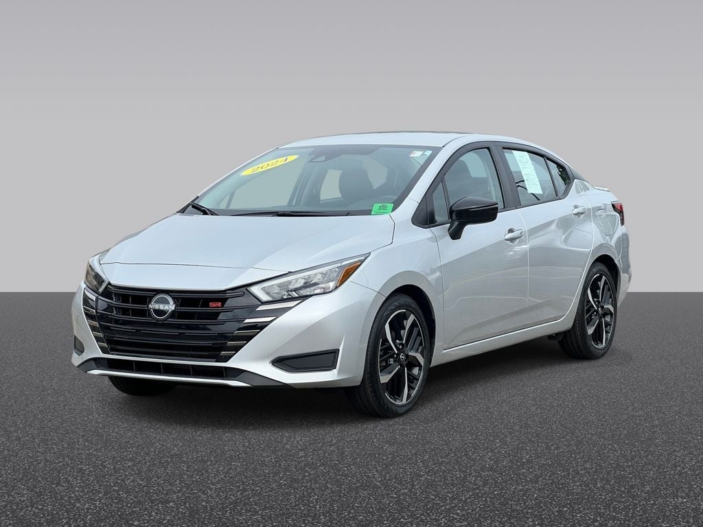 2024 Nissan Versa 1.6 SR