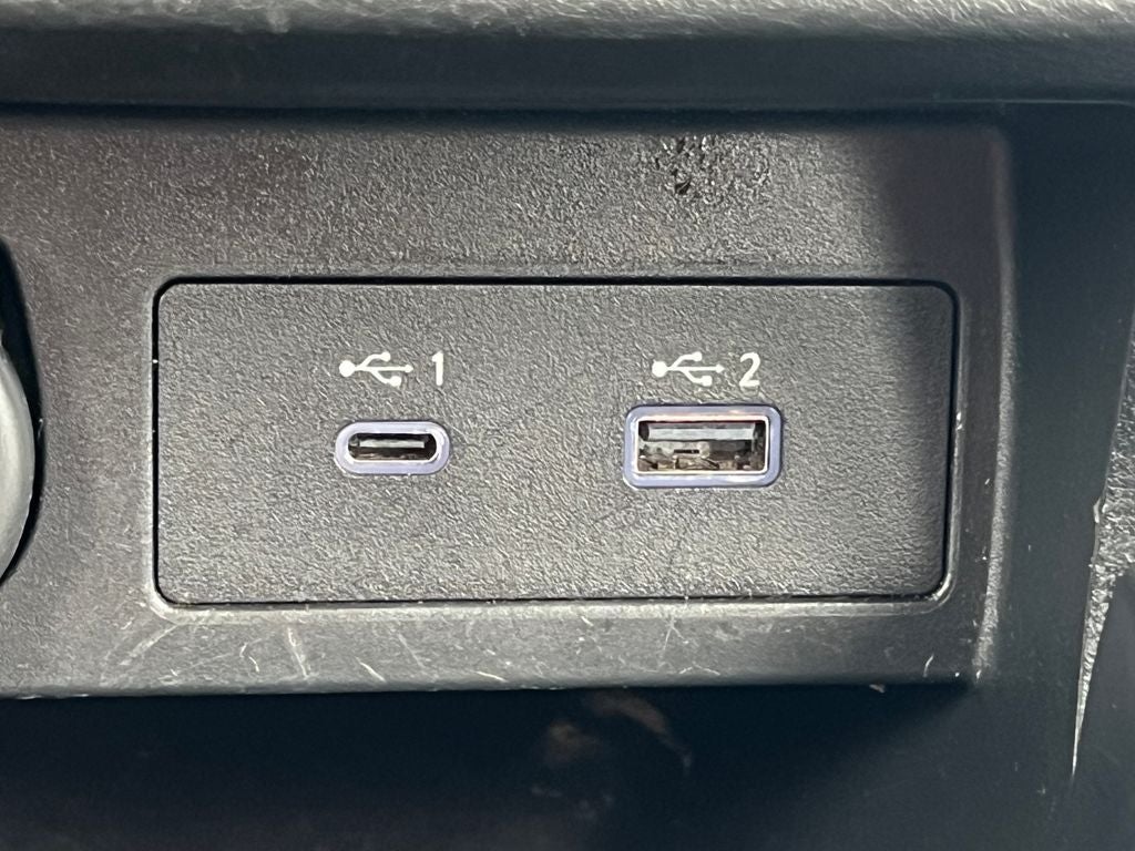 2024 Nissan Versa 1.6 SR