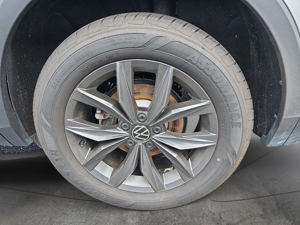 2023 Volkswagen Tiguan 2.0T SE