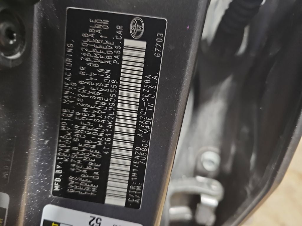 2020 Toyota Camry SE