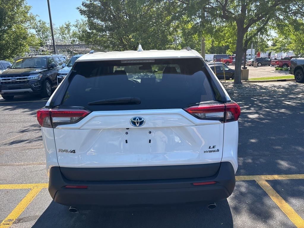 2022 Toyota RAV4 Hybrid LE