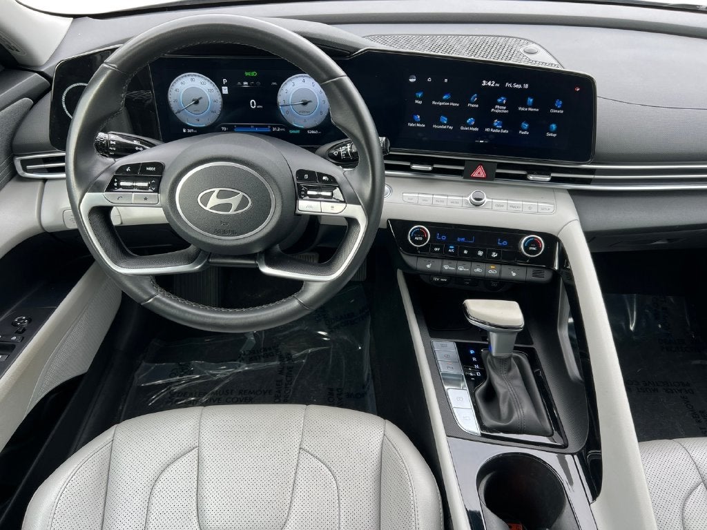 2024 Hyundai Elantra Limited
