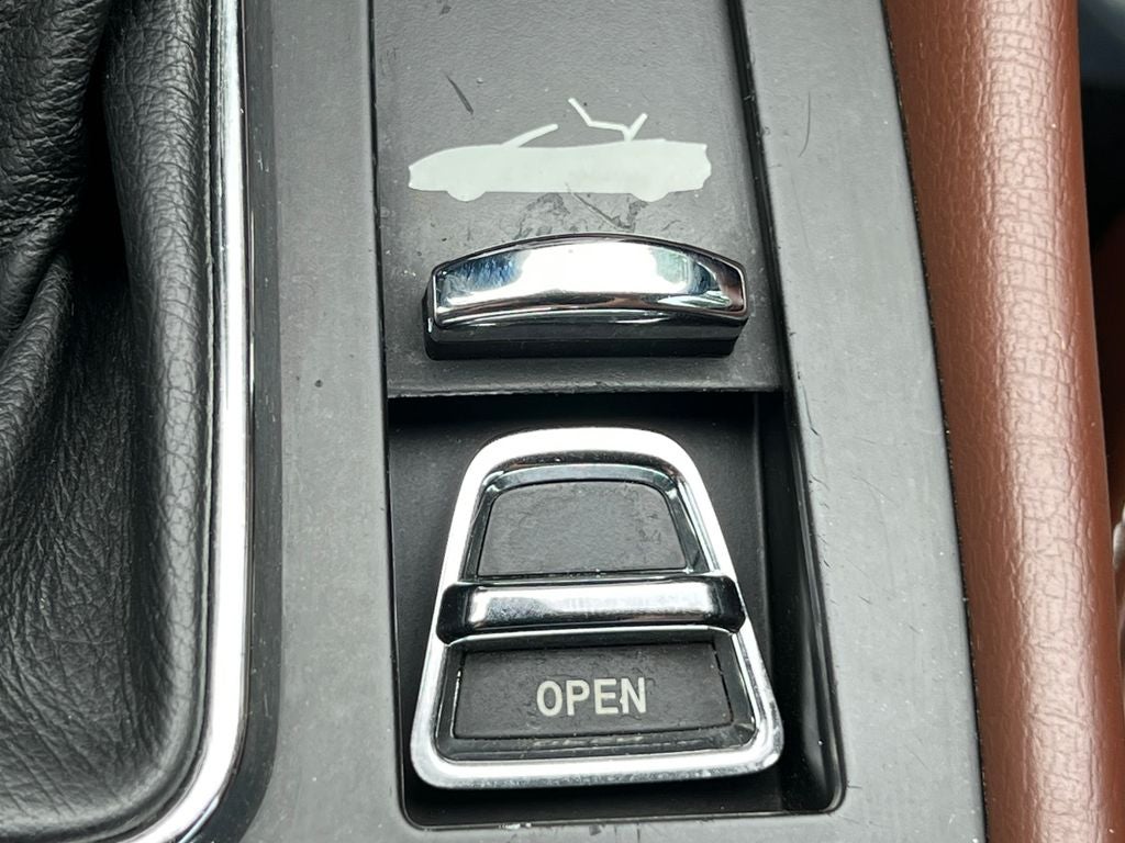 2014 Maserati GranTurismo Base