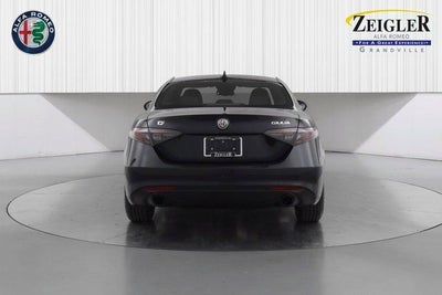 2024 Alfa Romeo Giulia Ti