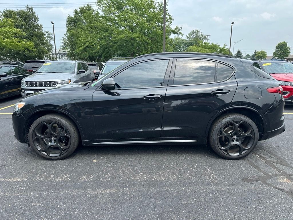2023 Alfa Romeo Stelvio Veloce