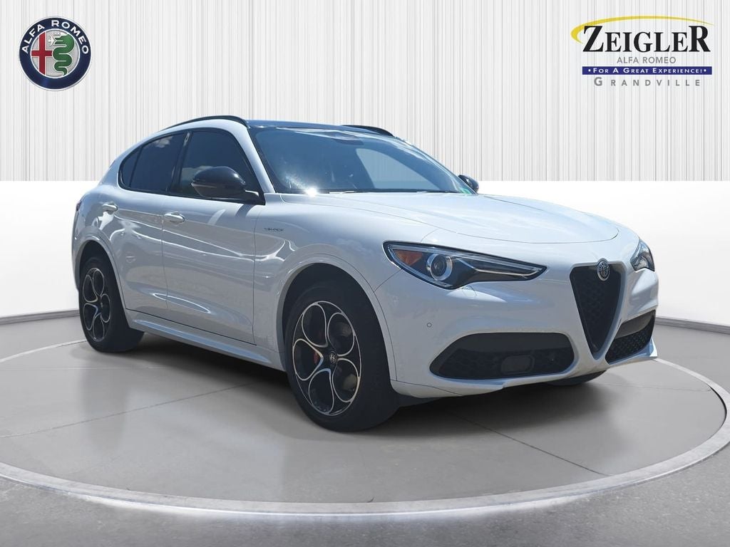 2023 Alfa Romeo Stelvio Veloce