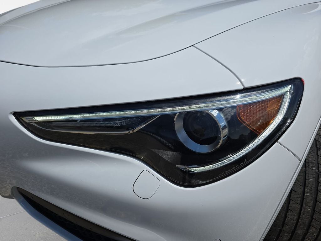 2023 Alfa Romeo Stelvio Veloce