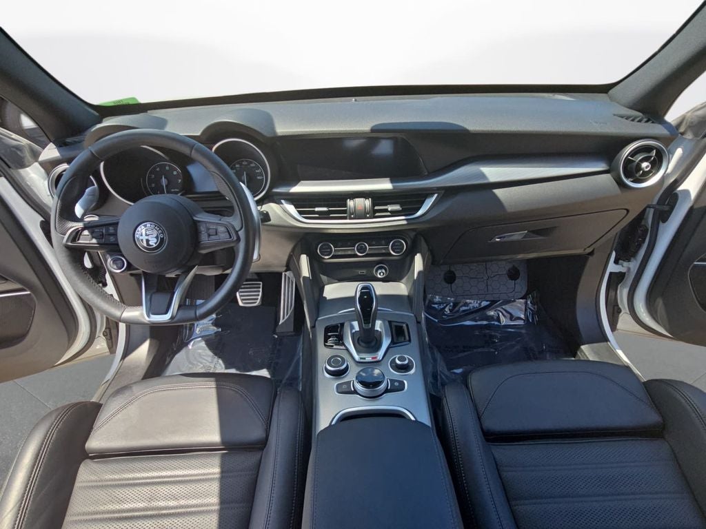 2023 Alfa Romeo Stelvio Veloce