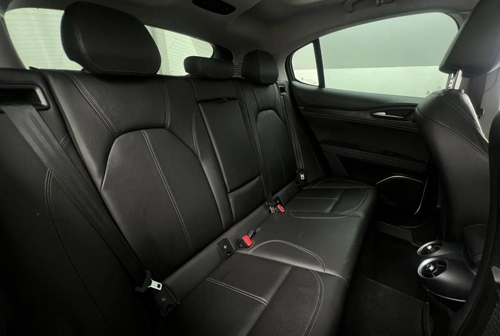 2019 Alfa Romeo Stelvio Ti Sport