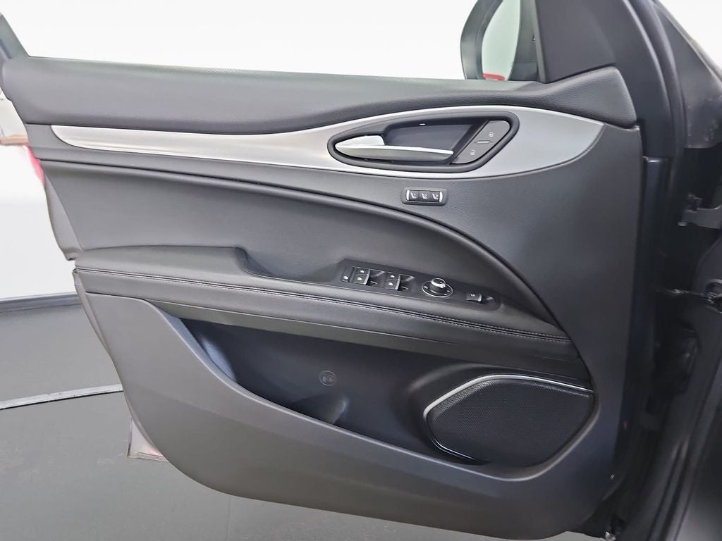2023 Alfa Romeo Stelvio Veloce