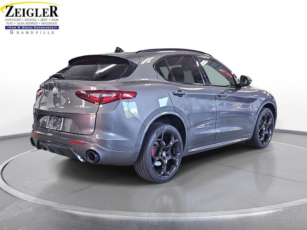 2023 Alfa Romeo Stelvio Veloce