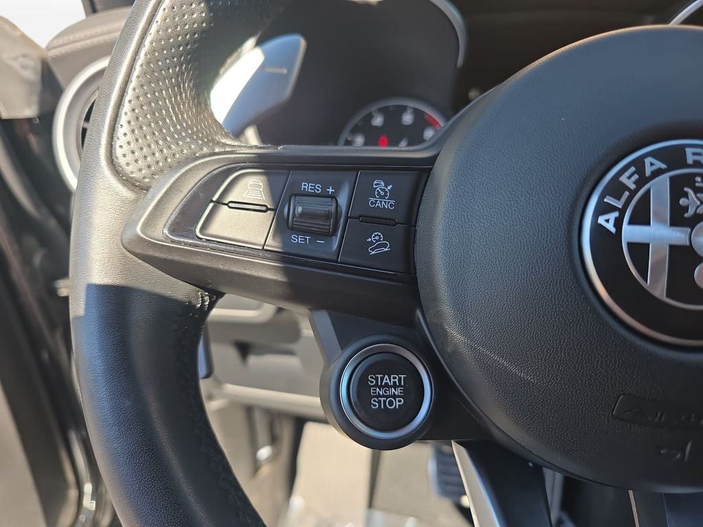 2023 Alfa Romeo Stelvio Veloce