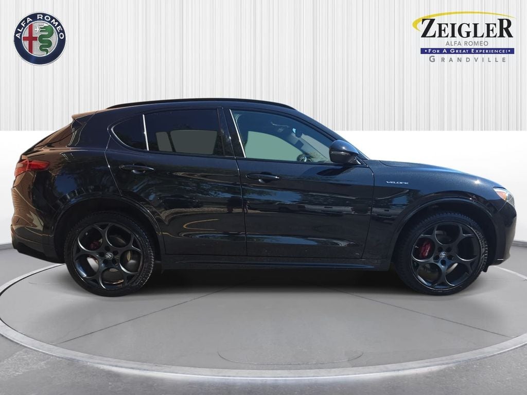 2023 Alfa Romeo Stelvio Veloce