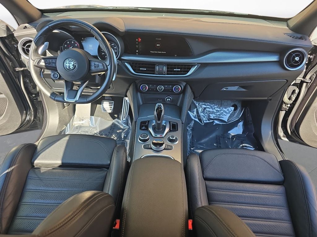 2023 Alfa Romeo Stelvio Veloce
