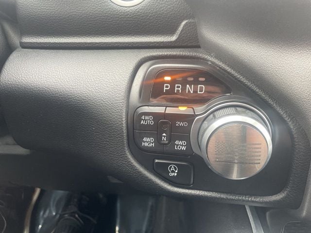 2020 RAM 1500 Big Horn/Lone Star NIGHT EDITION