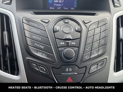 2014 Ford Focus SE LOW MILES