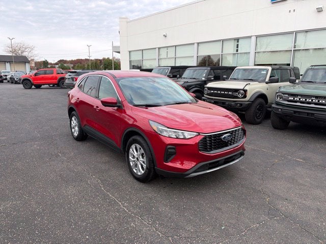 2023 Ford Escape Active LOW MILES