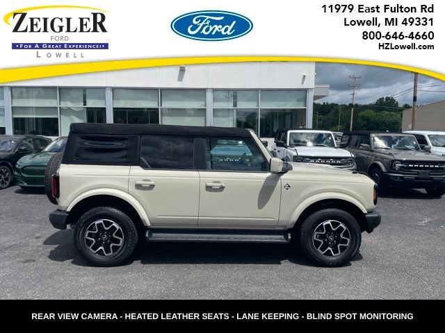 2025 Ford Bronco Outer Banks SOFT TOP