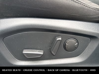 2022 Ford Explorer XLT 4WD