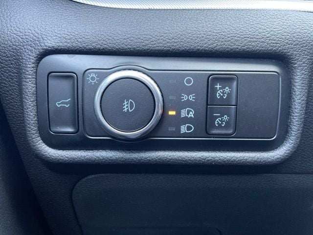 2023 Ford Explorer XLT SPORT APPEARANCE PACKAGE