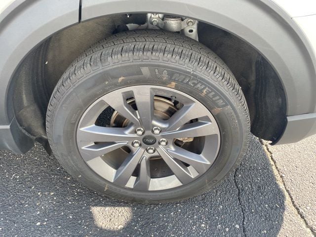 2023 Ford Explorer XLT SPORT APPEARANCE PACKAGE