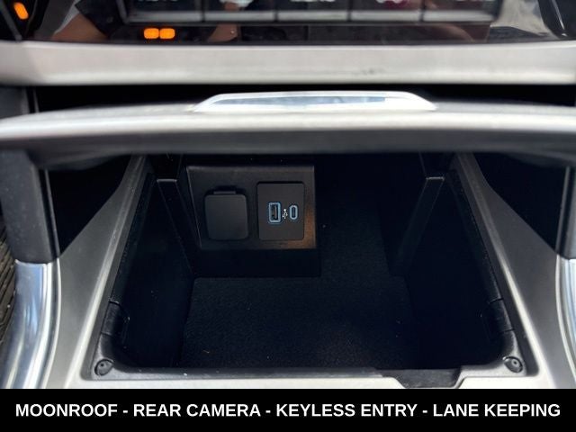 2024 Ford Explorer Timberline MOONROOF