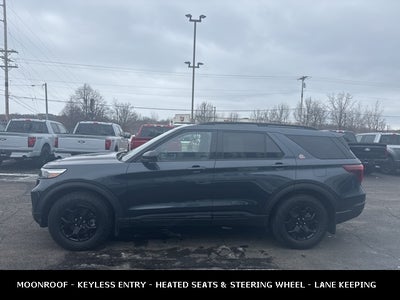 2024 Ford Explorer Timberline TWIN PANEL MOONROOF