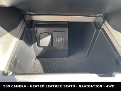 2023 Ford Explorer ST-Line TOW PACKAGE