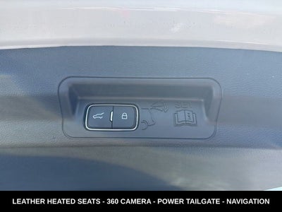 2025 Ford Explorer Active 4WD