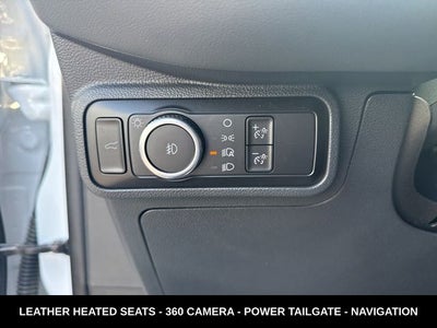 2025 Ford Explorer Active 4WD