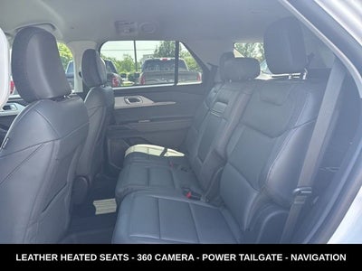 2025 Ford Explorer Active 4WD